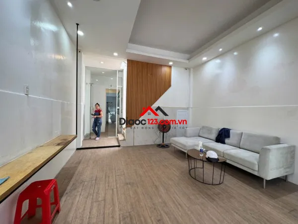 23 tỷ! bán mặt tiền nguyễn đình chính, phú nhuận – 101,8m² (4.8x22m), tiện xây mới