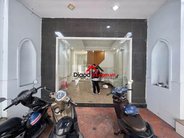 23 tỷ! bán mặt tiền nguyễn đình chính, phú nhuận – 101,8m² (4.8x22m), tiện xây mới