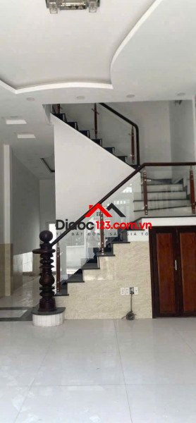 🔥 Nhà Góc 2 MT Thạnh Xuân 33, Q12 – 104,3m² – Xe Hơi – Giá Chỉ 6,6 Tỷ