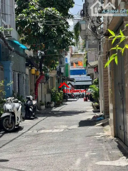 Bán nhà 101/24 thành thái, phường hòa hưng, tp hồ chí minh giá 17 tỷ.
