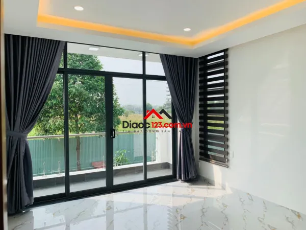 Cho thuê biệt thự song lập 8x20 khu đô thị đông tăng long quận 9 củ nhà đã hoàn thiện giá 16,5tr/th
