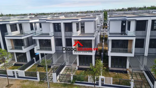 Nhà phố 5x20 khu đô thị đông tăng long, phường long phước cho thuê giá 6tr/th 8x20 giá 7tr/th