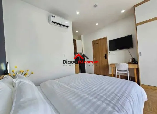 45 tỷ! bán tòa khách sạn nguyễn gia trí p25 bình thạnh  8x23m hầm 5 tầng  hđt 160tr/th
