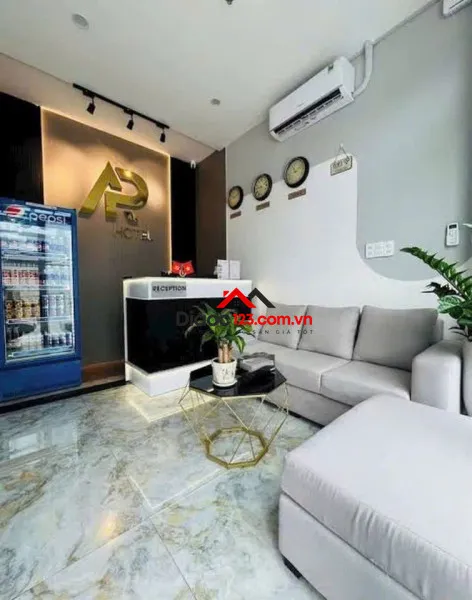 45 tỷ! bán tòa khách sạn nguyễn gia trí p25 bình thạnh  8x23m hầm 5 tầng  hđt 160tr/th