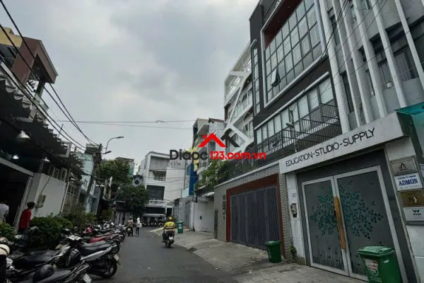 45 tỷ! bán tòa khách sạn nguyễn gia trí p25 bình thạnh  8x23m hầm 5 tầng  hđt 160tr/th