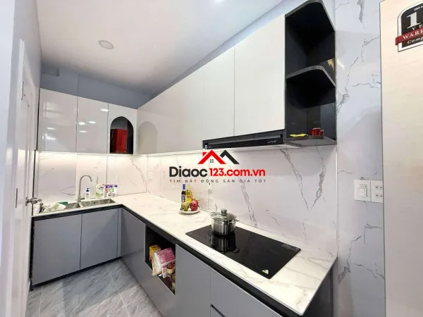 Bán nhà hxt kinh doanh lê văn sỹ, p. tân sơn hoà, tp hcm, 36m2, 2 tầng, giá rẻ