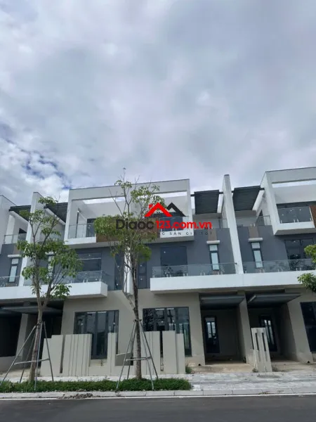 Bán biệt thự, liền kề tại hoàng quốc việt, phường an cựu, huế giá thỏa thuận