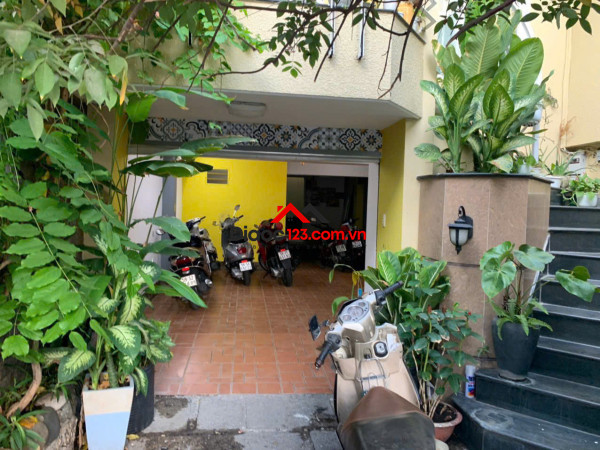 Bán nhà mặt tiền Đường Nguyễn Cửu Vân, Phường 17, Quận Bình Thạnh, TP HCM