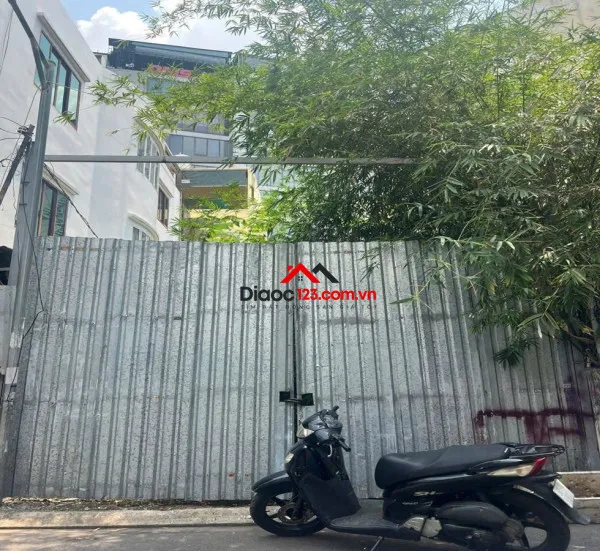 Ban đất hxh đường bạch đằng, phường tân sơn hòa, tphcm, 176m2, ngang gần 5m.