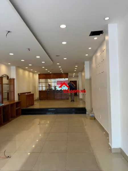 Bán nhà mặt tiền tại Cộng Hoà, Phường Bảy Hiền, Tp Hồ Chí Minh giá 31 tỷ