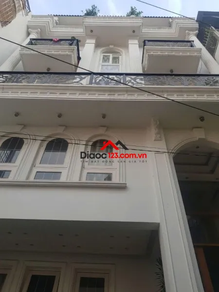 Bán chdv 25/15/8 cửu long, phường tân sơn hòa, tp hồ chí minh giá 28 tỷ