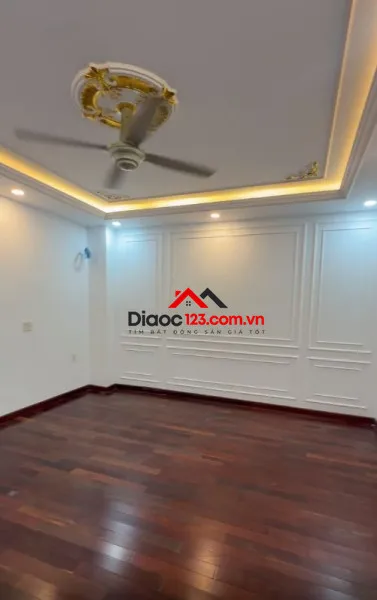 Bán biệt thự khu vip nguyễn trọng tuyển phú nhuận: dtcn 142m2, 4 tầng, giá 51 tỷ