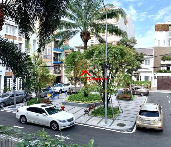 Bán biệt thự khu sang trọng nguyễn trọng tuyển phú nhuận: 7.4x25m, 4 tầng, chốt 45 tỷ