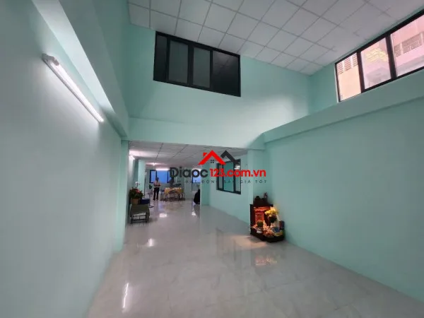 Tòa nhà văn phòng trần hưng đạo q1: hầm 6 tầng (1146m2 sd), nở hậu 13m, bán gấp 55 tỷ