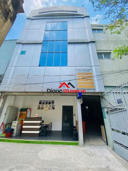 Bán tòa nhà mt phan xích long phú nhuận: dt 17.5x20m (350m2), hđ tốt 120tr, 60 tỷ