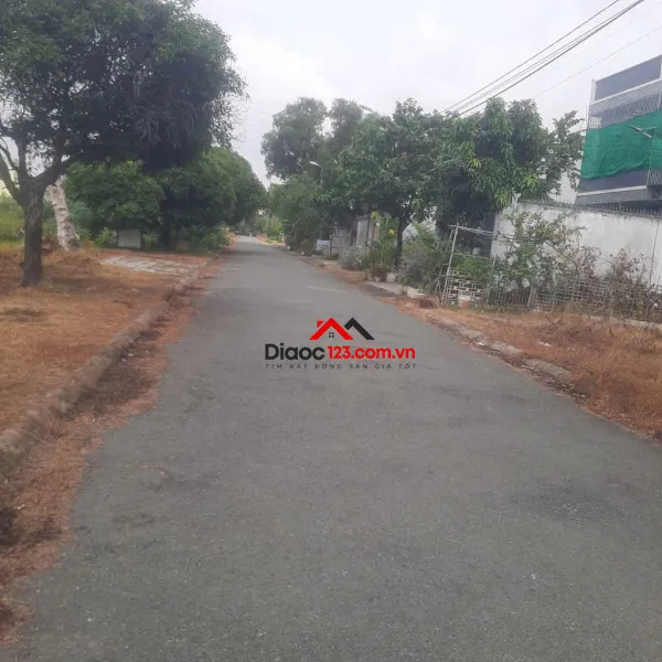Bán đất dự án đại học bách khoa, đường đỗ xuân hợp, q9 diện tích 182m