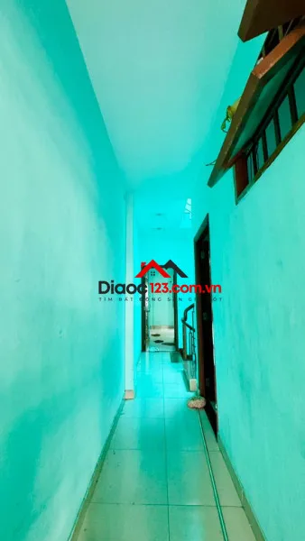 Cho thuê nhà hẻm 373 lý thường kiệt, 3,5x17m, 2 lầu, giá 17 triệu tl
