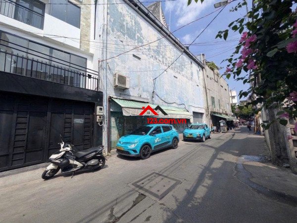💥 bán nhà q10💥ngang 5 x 14m nh13m cn80m 🏡 5 tầng - 7pn 🫰hợp đồng thuê : 50tr/tháng