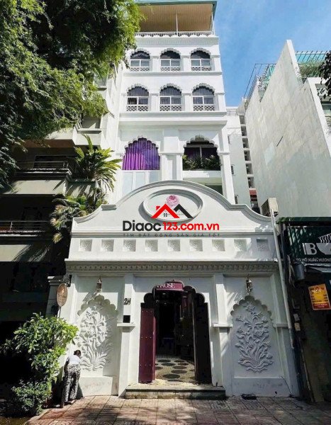 💥bán nhà q3💥ngang 6,5x15m, cn 83,3m2, dts: 276,9m2. 🏡6 tầng. 🫰hợp đồng thuê: 120 triệu/tháng