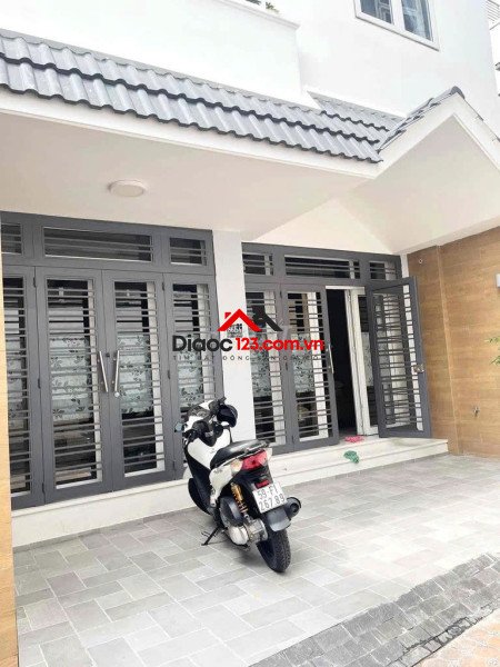 Bán nhà 86B4 Đường Võ Thị Sáu, Phường Tân Định, Quận 1, TP HCM giá 28 tỷ