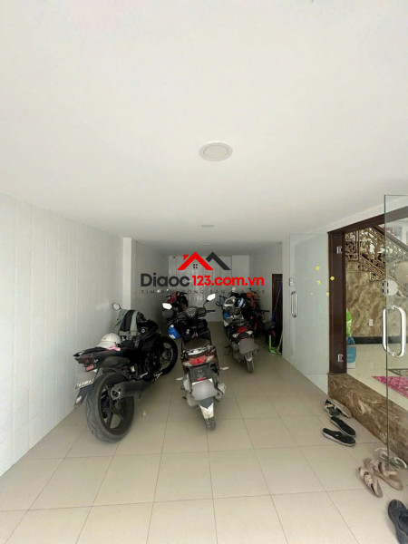Bán nhà Góc 2 mặt tiền Đường Số 11, Phường Bình Hưng Hòa, Quận Bình Tân, TP HCM