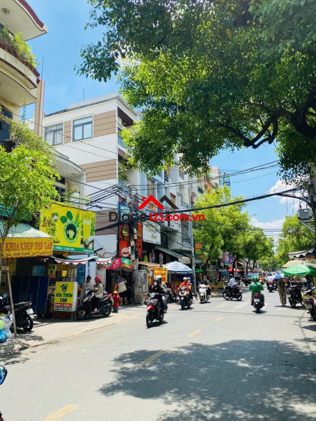 Bán nhà mặt tiền tại 212 Đường Vạn Kiếp, Phường 3, Quận Bình Thạnh, TP HCM