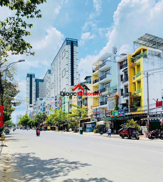 Bán nhà mặt tiền tại 118 Đường Đinh Bộ Lĩnh, Phường 26, Quận Bình Thạnh, TP HCM
