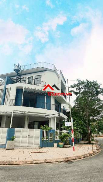 Cho thuê nhà 3 Lầu, 8x20m Thăng Long Home Hưng Phú tại Thành phố Thủ Đức