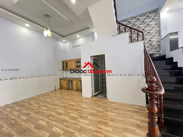 Chỉ 770tr Cần bán gấp chịu lỗ nhà có mặt bằng kinh doanh ở Hoàng Phan Thái Bình Chánh