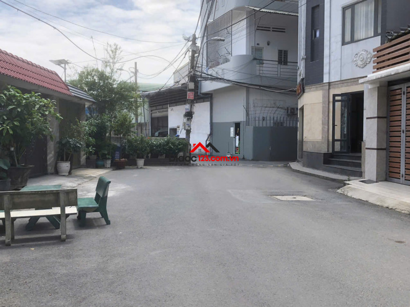 Cần bán biệt thự 4 lầu, đường 10m, DT (9,2 x 16), Nguyễn Oanh, Gò Vấp, giá 14,5 tỷ