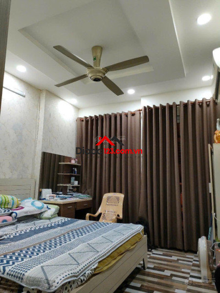 Cần bán biệt thự 4 lầu, đường 10m, DT (9,2 x 16), Nguyễn Oanh, Gò Vấp, giá 14,5 tỷ